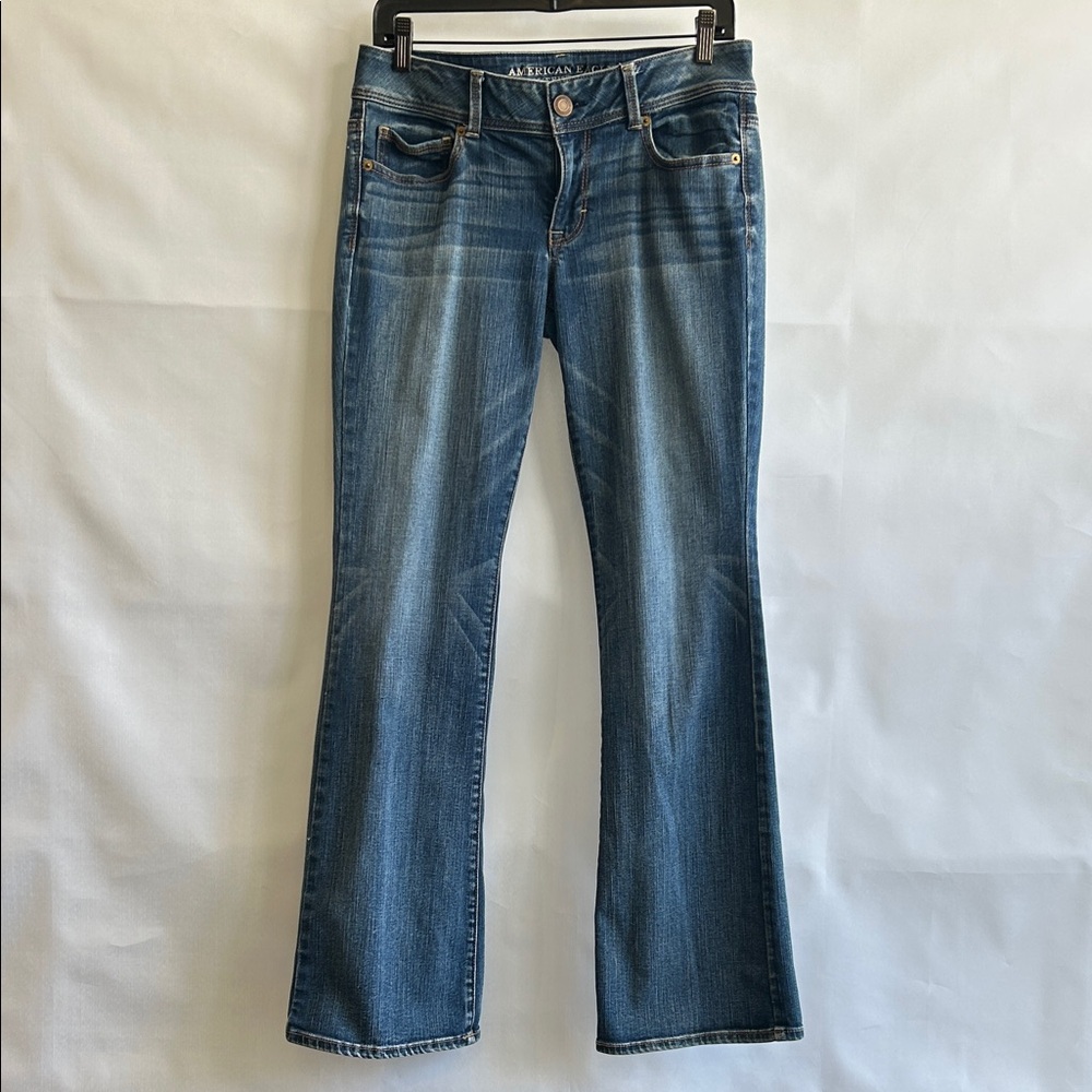 American Eagle Outfitters Medium Blue Flared Jeans